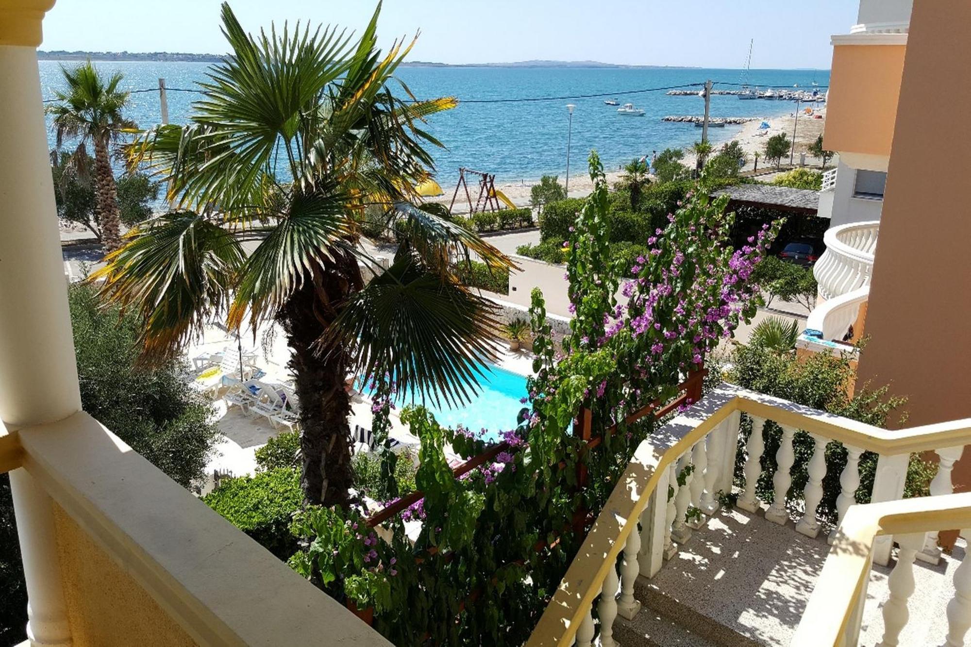 Sea View Apartments Nina Vrsi Kamer foto